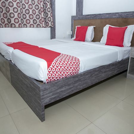 Oyo 11346 Hotel Tazz Odisha بوهفانيشفار المظهر الخارجي الصورة