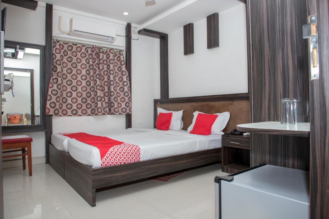 Oyo 11346 Hotel Tazz Odisha بوهفانيشفار المظهر الخارجي الصورة