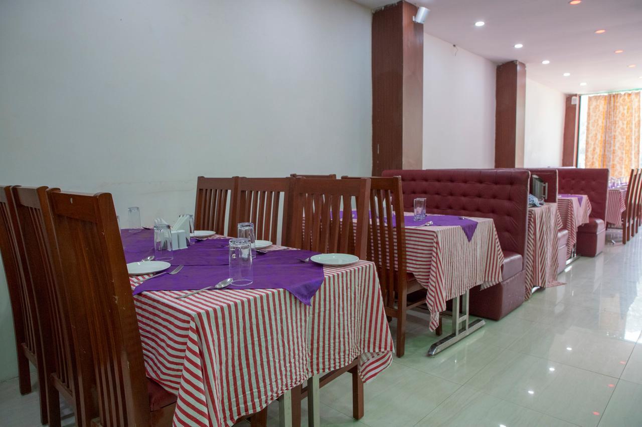 Oyo 11346 Hotel Tazz Odisha بوهفانيشفار المظهر الخارجي الصورة