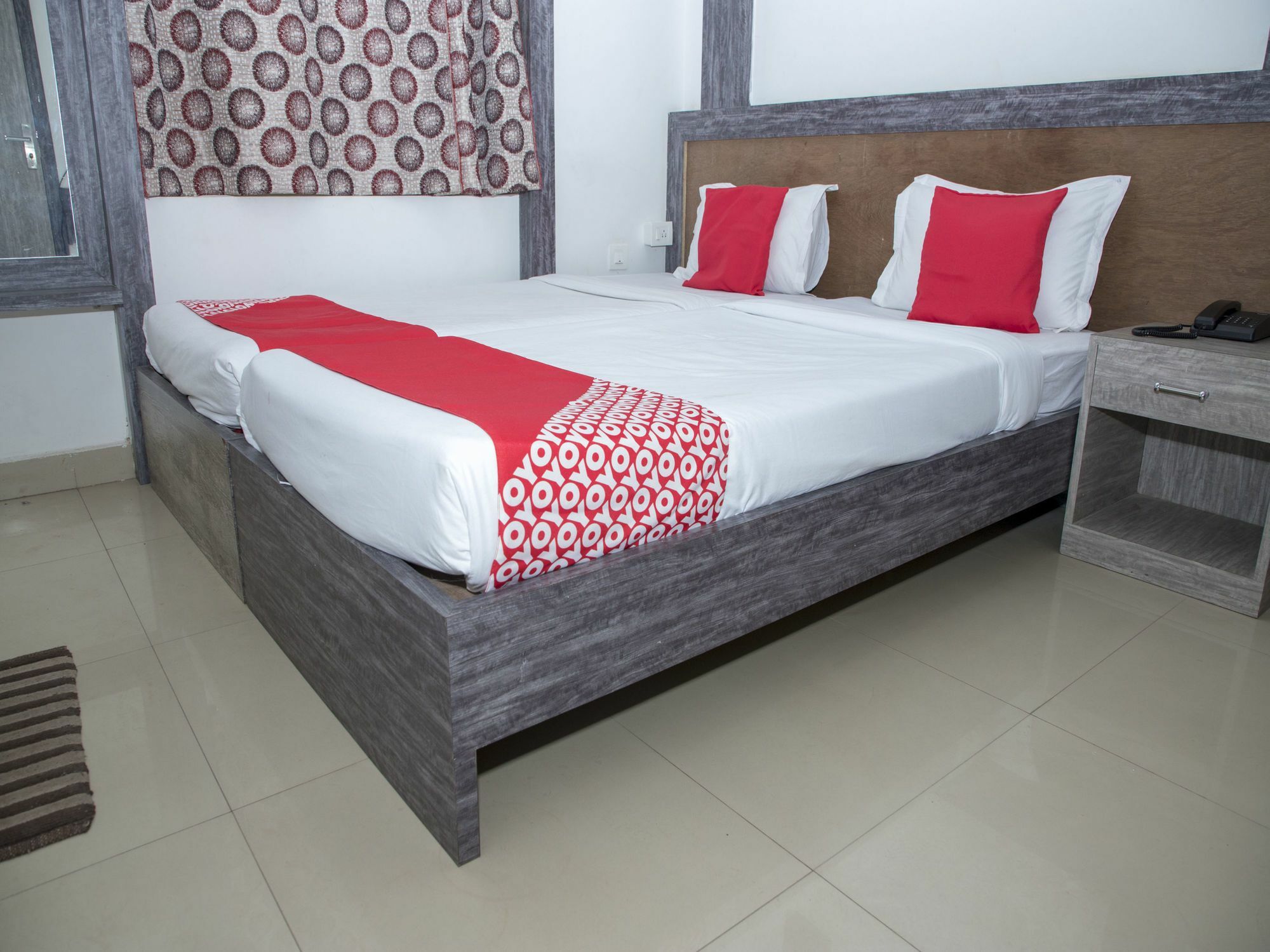 Oyo 11346 Hotel Tazz Odisha بوهفانيشفار المظهر الخارجي الصورة