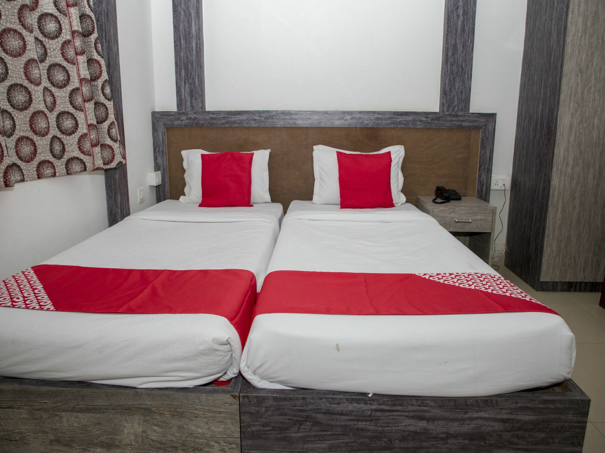 Oyo 11346 Hotel Tazz Odisha بوهفانيشفار المظهر الخارجي الصورة